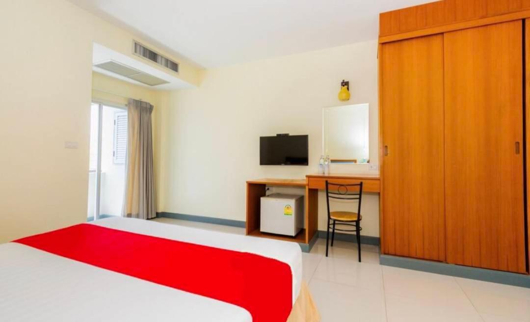 Baan Poemsuk Huahin Hotel Buitenkant foto