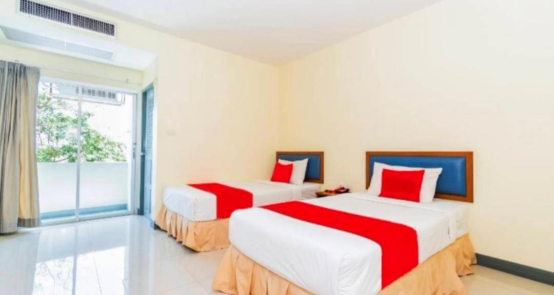 Baan Poemsuk Huahin Hotel Buitenkant foto